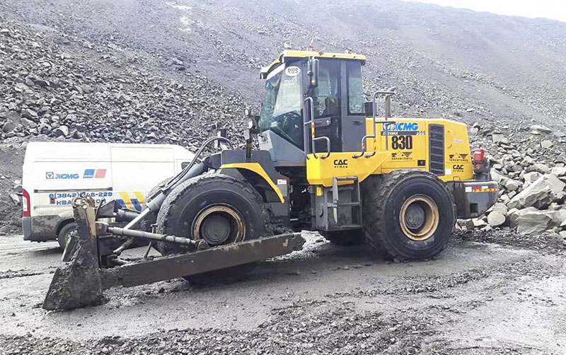 必博DL210KN轮推在北欧煤矿施工